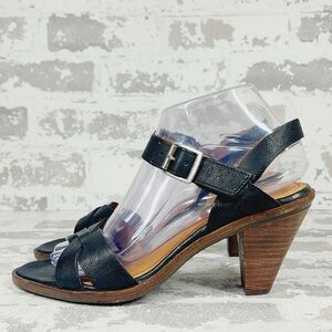 New Trask Saydee Leather Cone Heel Strappy  Sandals D109